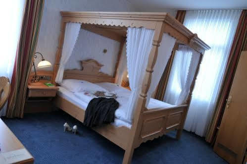 ويندك Hotel Bergischer Hof المظهر الخارجي الصورة